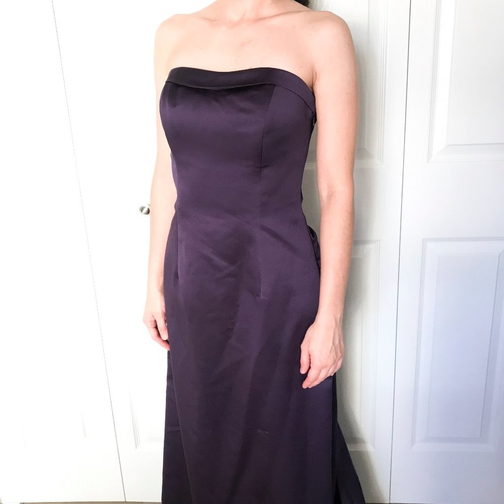 David’s Bridal  Strapless A-line with Cascading Back Size 2
